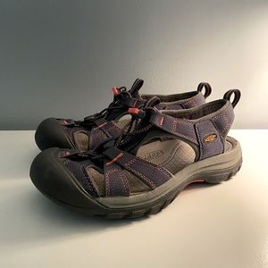 KEEN womans Venice H2